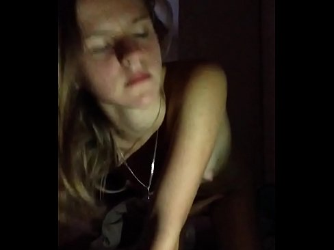 ❤️ In famke masturbeart en komt ❤️❌ Moaie porno by wy ❤